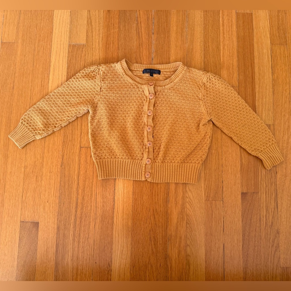 Vintage Inspired Ye Mak Cropped Cardigan